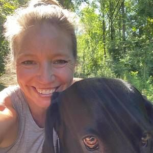 Meet your Posher, Karisa